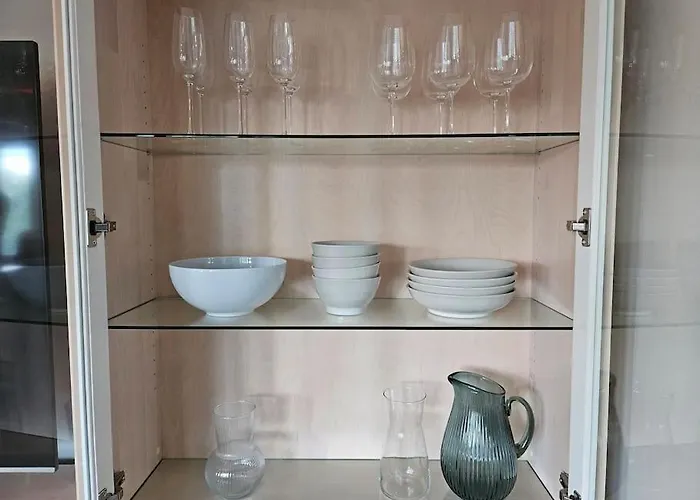 Aarneenkallio & Free Parking