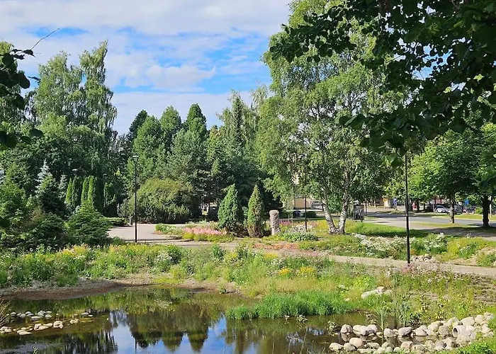 Aarneenkallio & Free Parking Daire